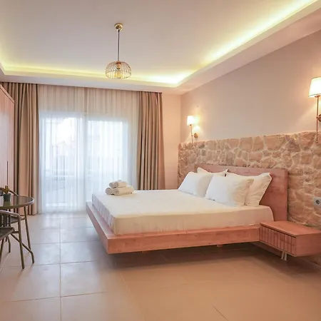Soul House Aparthotel 4*