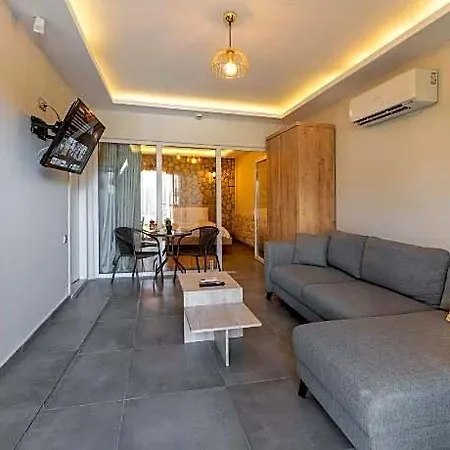 Soul House 4*