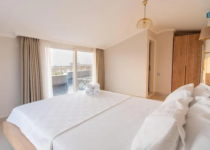 Soul House Aparthotel 4*